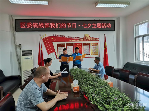 诗歌朗诵.jpg