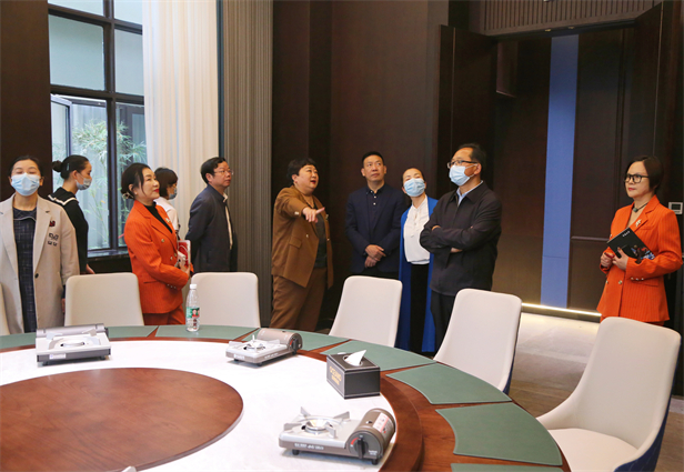 走访市女商会企业 (2).jpg