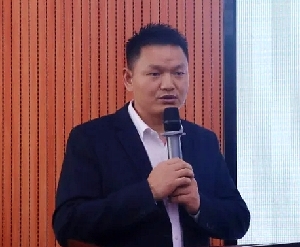 罗鉴远_副本.jpg