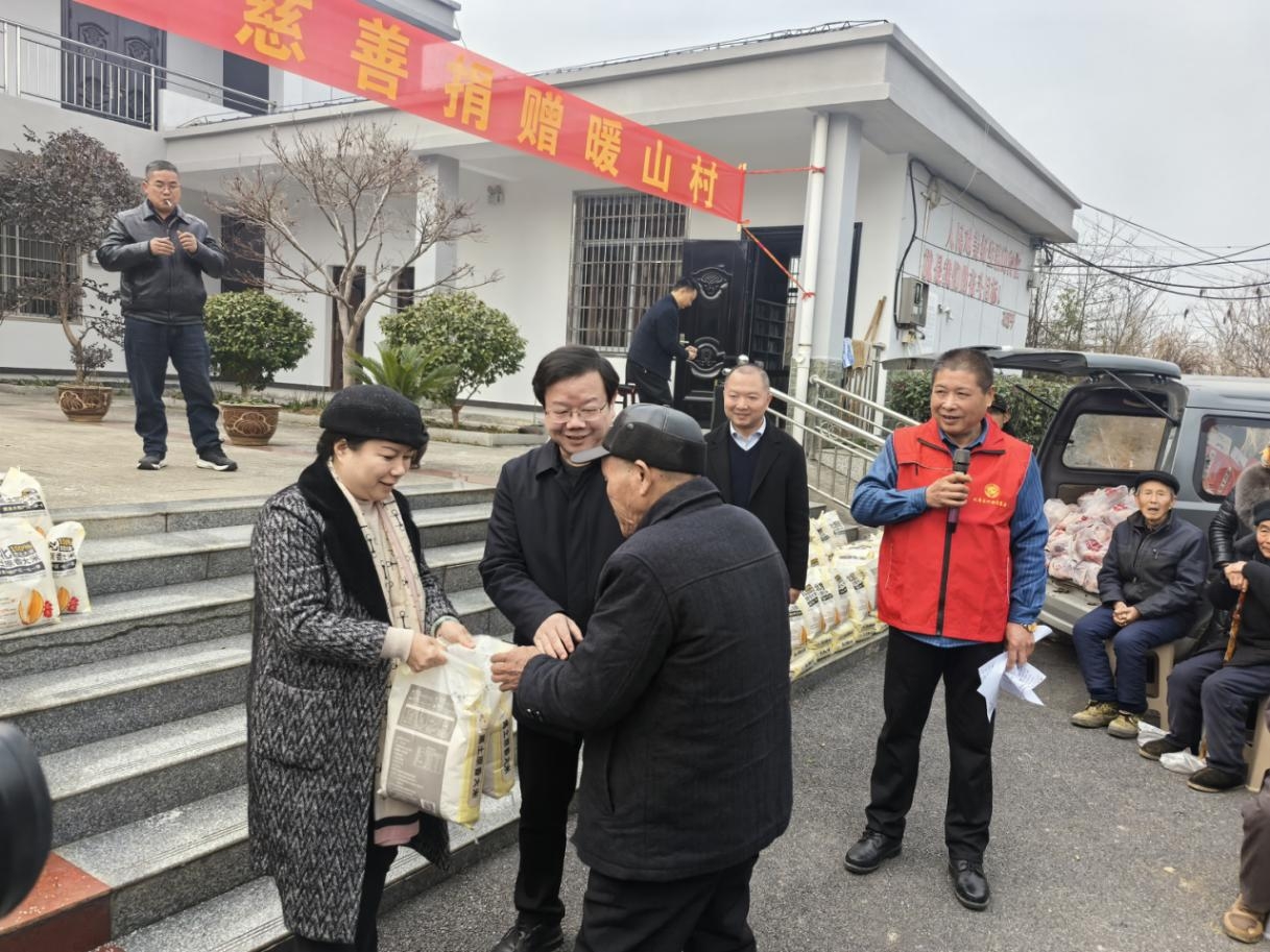 图片3.jpg 图片3.jpg